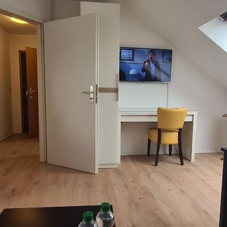Ganze 2 Raum Ferienwohnung Rechts Baderitz Exterior foto